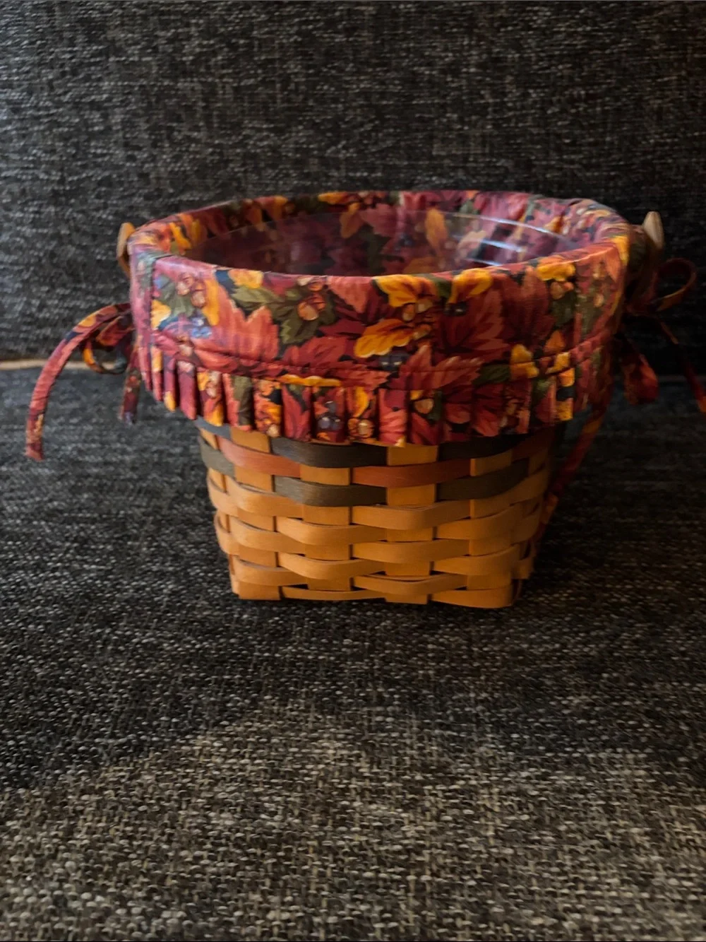 Longaberger 1996 Shades of Autumn Maple Leaf  Basket with Autumnal Fabric Liner